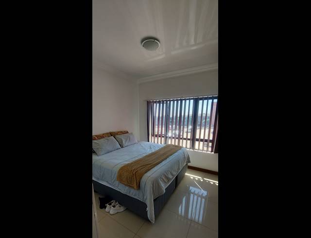 1 BEDROOM APARTMENT FOR SALE IN UMHLANGA RIDGE